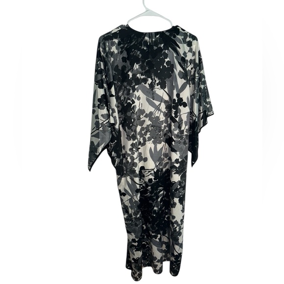 Natori Black Gray and White Floral Silk Kaftan Maxi Dress (Small) - Picture 2 of 5